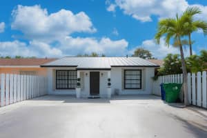 4416 NW 185th Street, Miami Gardens, FL 33055 Sold 07/31/25