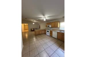 6076 7th Street, Vero Beach, FL 32968 - MLS#R11097865