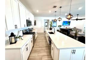 2761 SW Palace Avenue, Port Saint Lucie, FL 34987 - MLS#R11097876