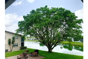 76 Chatham D, West Palm Beach