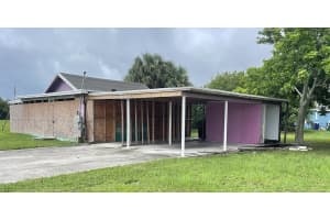 1405 Avenue Q, Fort Pierce