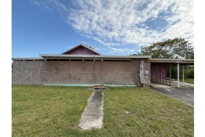 1405 Avenue Q Avenue, Fort Pierce, FL 34950 - MLS#R11097912
