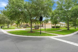 4450 SW Long Bay Drive, Palm City, FL 34990 - MLS#R11097970