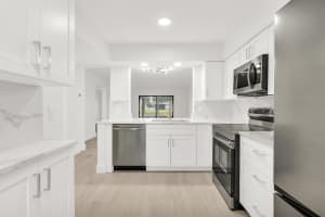 7290 Kinghurst Drive 102, Delray Beach, FL 33446 - MLS#R11097989