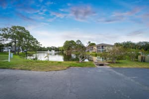 5 Lake Vista Trail, Port Saint Lucie, FL 34952 - MLS#R11098001