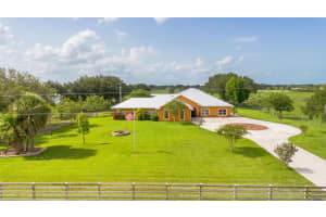 7611 21st Parkway, Okeechobee, FL 34974 - MLS#R11098037