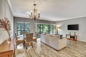 11863 Wimbledon 424 Circle 425, Wellington