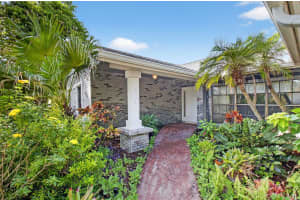 17315 Lake Park Road, Boca Raton, FL 33487 Sold 08/01/25
