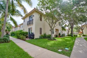 1020 E Longport Circle A1, Delray Beach, FL 33444 - MLS#R11098069