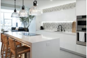 851 NE 1st Avenue 812, Miami, FL 33132 - MLS#R11098090