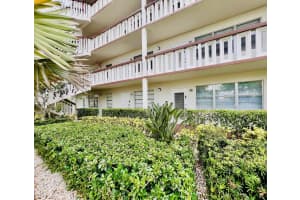 123 Southampton B, West Palm Beach, FL 33417 Sold 08/19/25