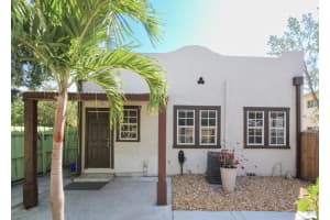 919 N Federal Highway 1, Lake Worth Beach, FL 33460 - MLS#R11098102
