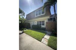 4348 Hazel Avenue B, Palm Beach Gardens, FL 33410 Sold 07/02/25