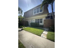 4348 Hazel Avenue B, Palm Beach Gardens, FL 33410 Sold 07/02/25