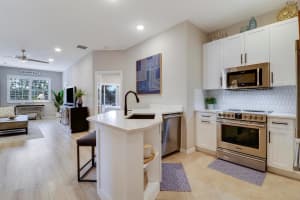 158 Village Boulevard B, Tequesta, FL 33469 Sold 08/29/25