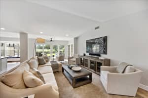 2308 Las Casitas Drive, Wellington