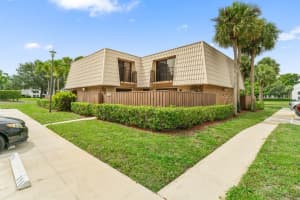 5205 52nd Way, West Palm Beach, FL 33409 Sold 08/29/25