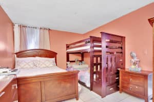 2029 NW 46th Avenue E204, Lauderhill, FL 33313 - MLS#R11098179
