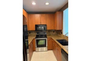 1377 Via De Pepi, Boynton Beach, FL 33426 - MLS#R11098341