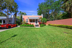 36 Palm Sq Square, Delray Beach, FL 33483 - MLS#R11098354