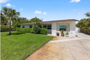 704 Juniper Drive, North Palm Beach, FL 33410 - MLS#R11098375