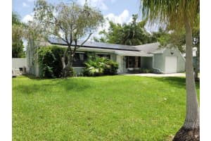 679 Sw Belmont Circle, Port Saint Lucie