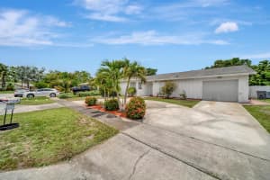 10151 Windtree Lane N, Boca Raton, FL 33428 Sold 08/07/25