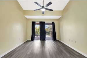 4101 San Marino 303 Boulevard 303, West Palm Beach, FL 33409 - MLS#R11098429