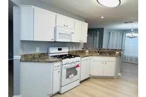 9706 SW 92nd Place Road, Ocala, FL 34481 - MLS#R11098432