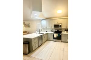 321 Broward Avenue, Greenacres, FL 33463 Sold 11/07/25