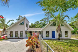 5404 Sunset Boulevard, Fort Pierce, FL 34982 - MLS#R11098443