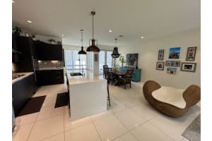 6461 NW 103rd Passage, Doral, FL 33178 - MLS#R11098454