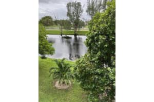 3150 Cambridge G, Deerfield Beach