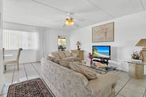 700 Village Green Court 221, Palm Springs, FL 33461 - MLS#R11098480