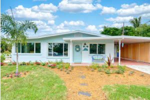 1315 NE Flora Place, Jensen Beach, FL 34957 - MLS#R11098545