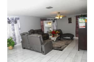 1301 SW 75th Avenue, North Lauderdale, FL 33068 - MLS#R11098551