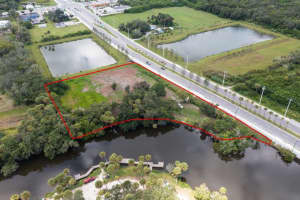 2083 Midway Road, Fort Pierce, FL 34981 - MLS#R11098596