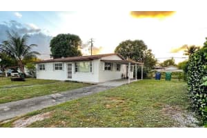 18712 NW 42nd Court, Miami Gardens, FL 33055 Sold 08/04/25