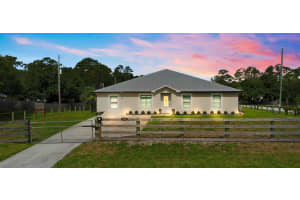 105 S Cardinal Place, Fort Pierce