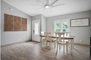 105 S Cardinal Place, Fort Pierce, FL 34945 - MLS#R11098627