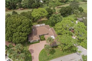 102 Prestwick Circle, Vero Beach, FL 32967 Sold 09/12/25