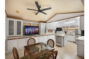 556 Nettles Boulevard, Jensen Beach, FL 34957 Sold 08/01/25