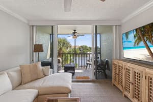 22 Royal Palm Way 205, Boca Raton, FL 33432 - MLS#R11098660