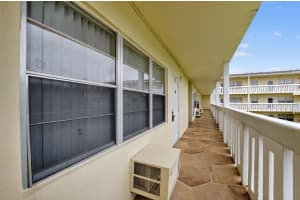 63 Dorset B, Boca Raton, FL 33434 - MLS#R11098668