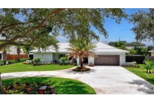 351 Country Club, Tequesta