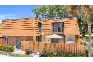 182 Charter Way, West Palm Beach, FL 33407 Sold 07/21/25