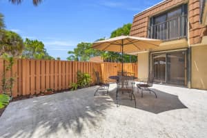 182 Charter Way, West Palm Beach, FL 33407 Sold 07/21/25