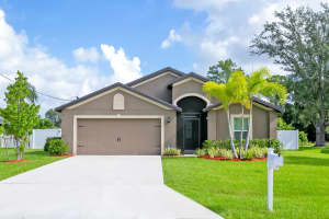 2341 Se Mariola Avenue, Port Saint Lucie