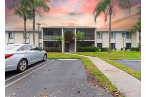 1117 Green Pine H1 Boulevard H1, West Palm Beach, FL 33409 Sold 07/21/25