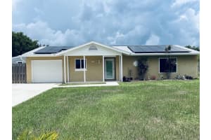 2209 Se Dunbrooke Circle, Port Saint Lucie